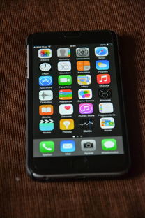 苹果iPhone 从通讯工具到科技生态的核心